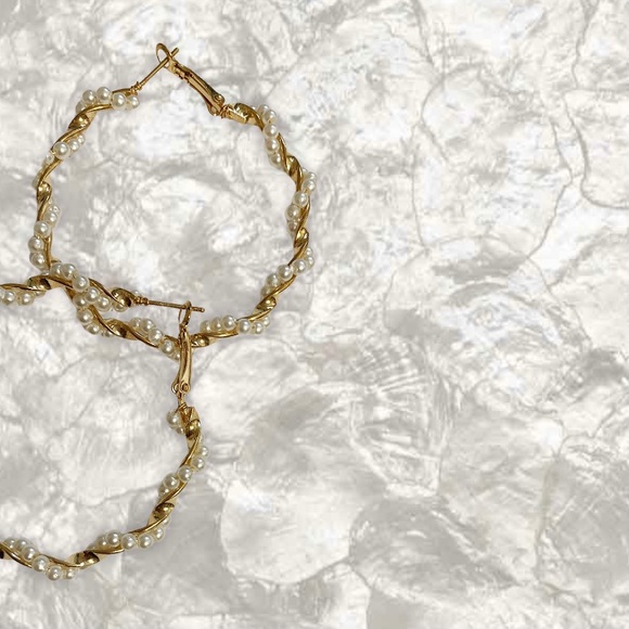 VICTORIAN PEARL & GOLD INTERTWINED HOOPS - Picture 3 of 3